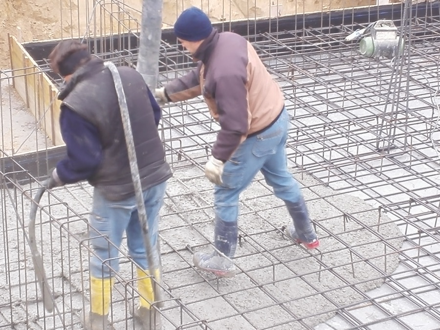 La squadra durante il getto di una platea